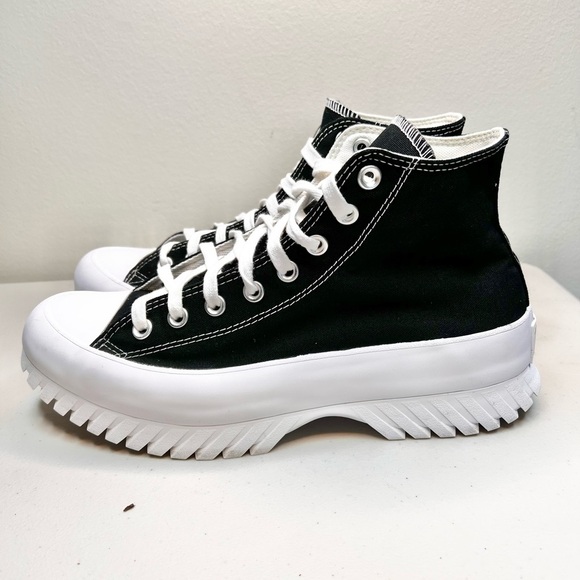 Converse Chuck Taylor All Star OX  Lugged 2.0 High  Top Sneakers  Unisex - Picture 3 of 9